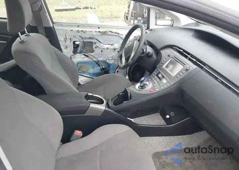 2014 Toyota Prius Three z USA, uszkodzony, nr VIN JTDKN3DU5E1754960